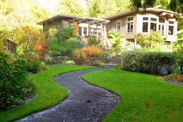 lawncare zebrascapes