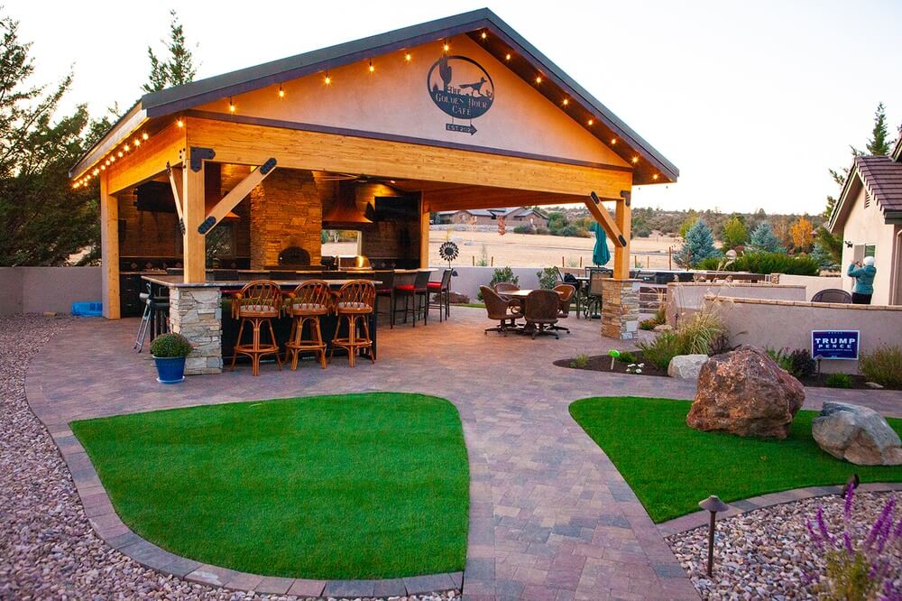 landscaping-service-patio-area-zebrascapes-prescott-az