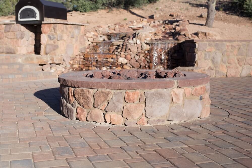 landscaping-services-fire-pit-zebrascapes-clarkdale-az