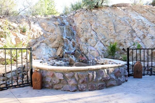 landscaping-services-waterfall-feature-zebrascapes-dewey-humboldt-az